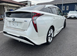 
										Toyota Prius Ａ Touring Selection full									