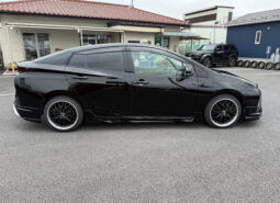
										Toyota Prius S Touring Selection full									