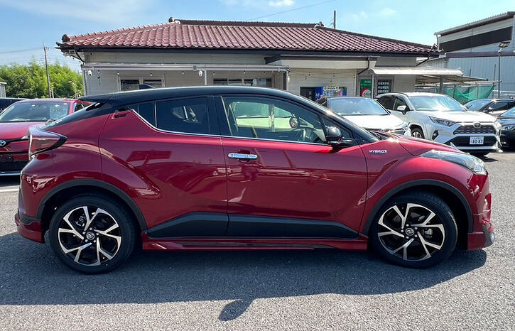 
								TOYOTA C-HR G LED edition 2018 full									