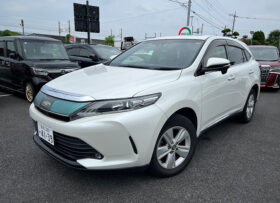 Toyota Harrier Elegance