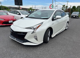 Toyota Prius Ａ Touring Selection
