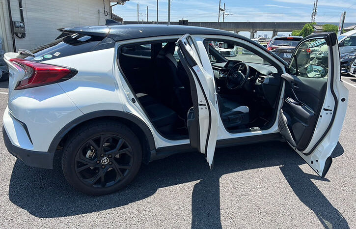 
								TOYOTA C-HR G Mode Nero full									