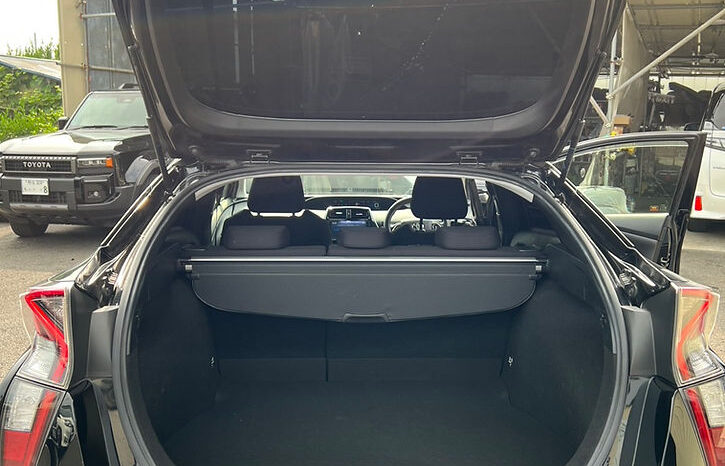 
								Toyota Prius S safetyplus full									
