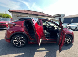 
										TOYOTA C-HR G LED edition 2018 full									