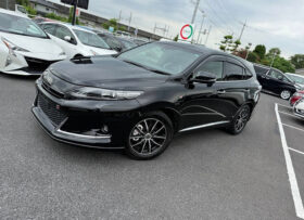 Toyota Harrier Elegance GRsports