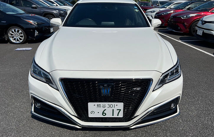 
								Toyota Crown RS advance 2019 full									