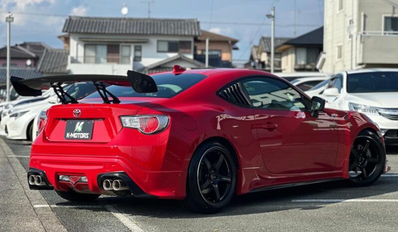 
								Toyota 86 GT (2016) full									