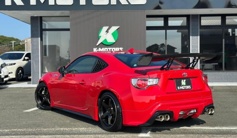 
								Toyota 86 GT (2016) full									