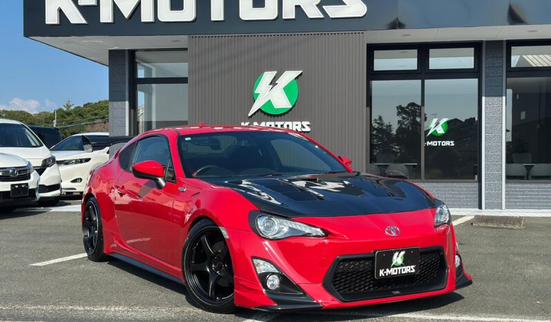 
								Toyota 86 GT (2016) full									