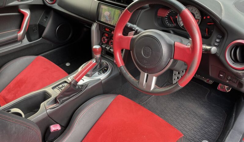 
								Toyota 86 GT Limited (DBA-ZN6) – 2012 full									
