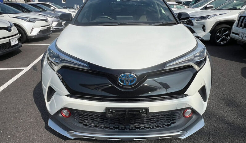 
								TOYOTA C-HR G full									