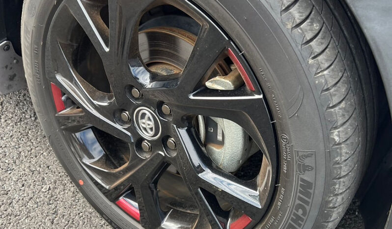
								TOYOTA C-HR G Mode Nero full									