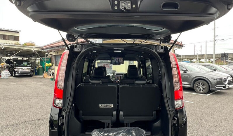 
								Toyota Noah Si G`S full									