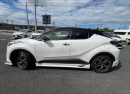 
										TOYOTA C-HR G LEDedition full									