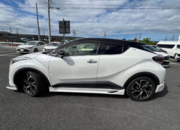 
										TOYOTA C-HR G LEDedition full									