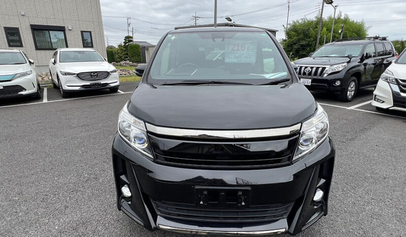 
								Toyota Noah Si G`S full									