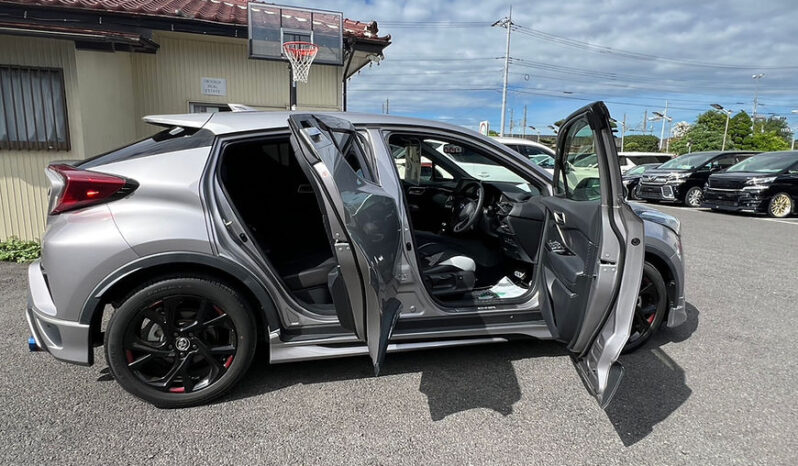 
								TOYOTA C-HR G Mode Nero full									