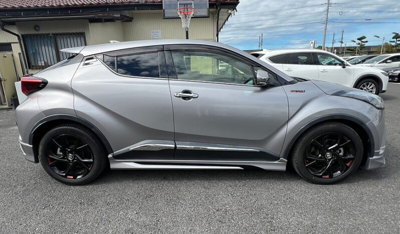
								TOYOTA C-HR G Mode Nero full									