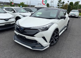 TOYOTA C-HR G