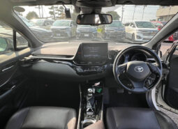 
										TOYOTA C-HR G full									