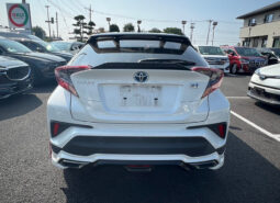 
										TOYOTA C-HR G full									