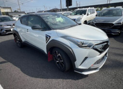 
										TOYOTA C-HR G full									