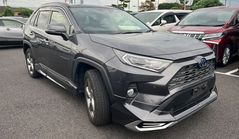 
								TOYOTA RAV4 G HYBRID full									