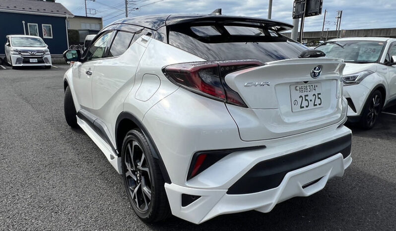 
								TOYOTA C-HR G LEDedition full									