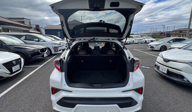 
								TOYOTA C-HR G LEDedition full									