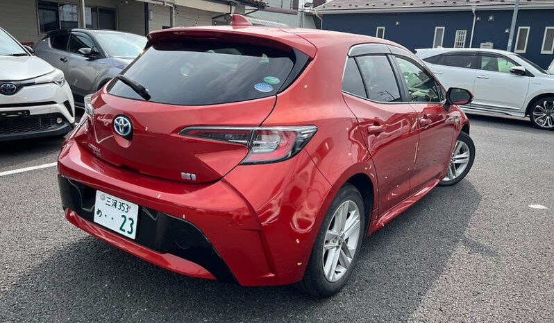 
								Toyota Corolla Sport Hybrid full									