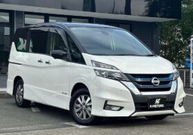 2018 Nissan Serena e-POWER