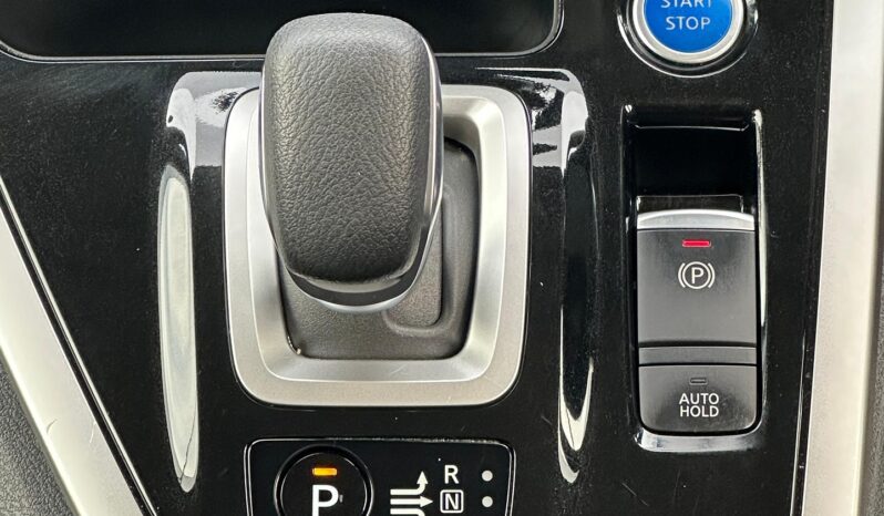 
								2018 Nissan Serena e-POWER full									