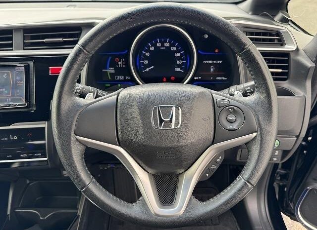 
								2014 Honda Fit Hybrid HYBRID S Package 2WD full									