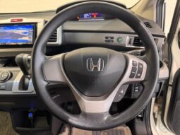 
										2013 Honda Freed Hybrid Hybrid Just Selection 2WD full									