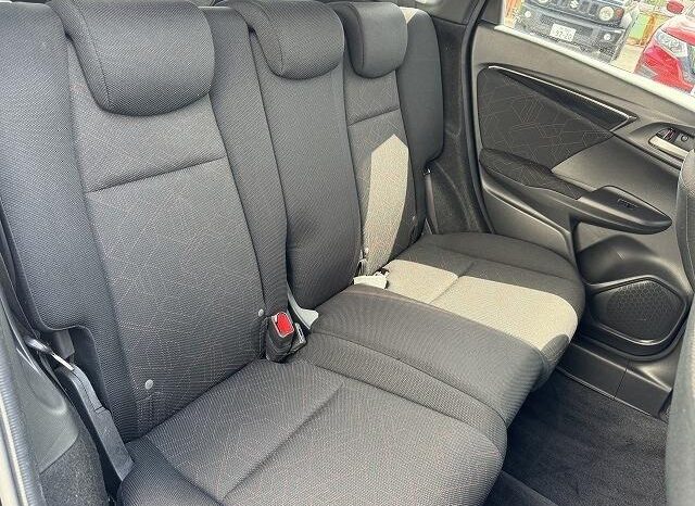 
								2014 Honda Fit Hybrid HYBRID S Package 2WD full									