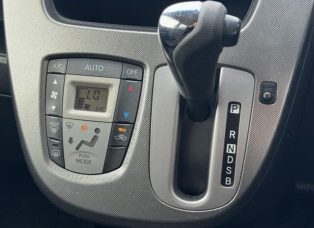 
								2013 Daihatsu Move Custom X SA 2WD full									