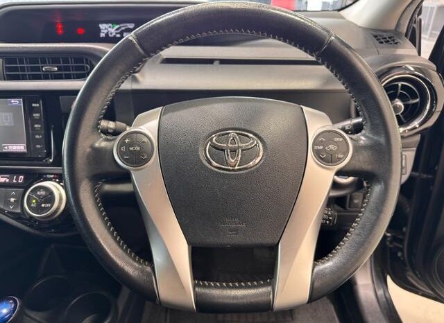 
								2015 Toyota Aqua G 2WD full									