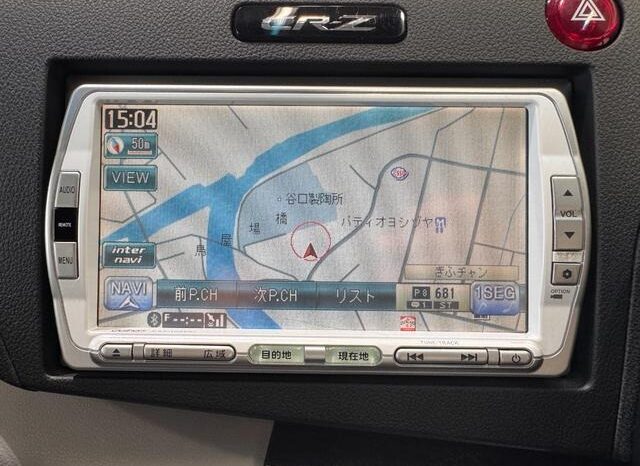 
								2010 Honda CR-Z a 2WD full									