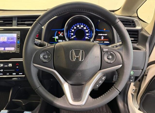 
								2015 Honda Fit Hybrid HYBRID L package 2WD full									