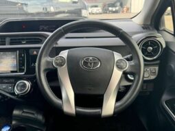 
										2015 Toyota Aqua G 2WD full									