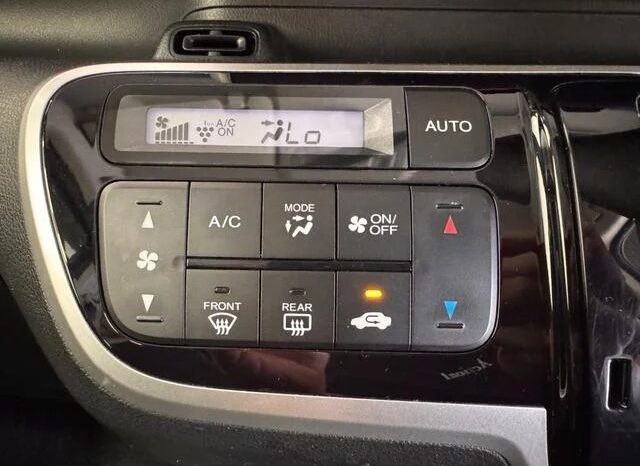 
								2016 Honda N-BOX Custom G/L Package 2WD full									