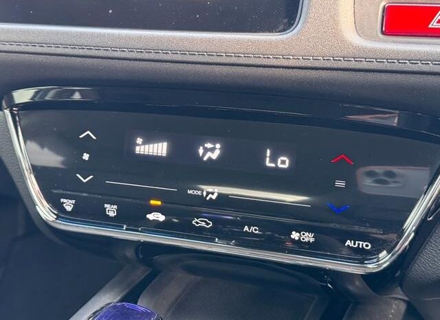 
								2014 Honda Vezel HYBRID X 2WD full									