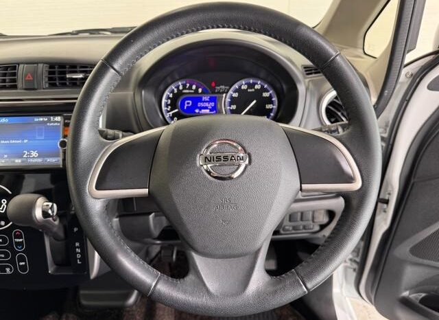 
								2015 Nissan Days Highway Star X 2WD full									