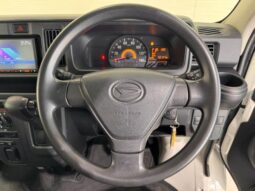 
										2019 Daihatsu Hijet Cargo 2WD full									