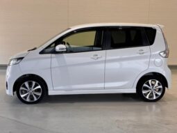 
										2015 Nissan Days Highway Star G Turbo 2WD full									