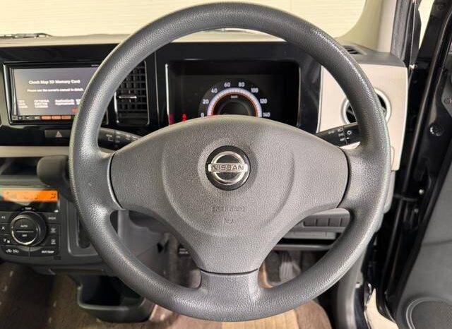 
								2013 Nissan Moko X 2WD full									