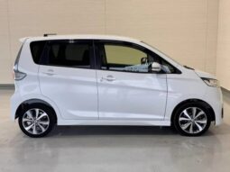 
										2015 Nissan Days Highway Star G Turbo 2WD full									