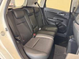 
										2015 Honda Fit Hybrid HYBRID L package 2WD full									