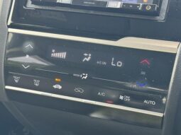 
										2015 Honda Fit Hybrid HYBRID L package 2WD full									