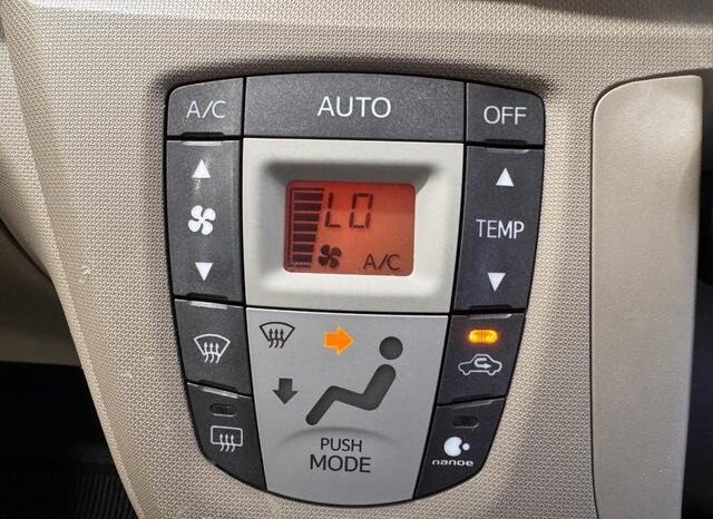 
								2011 Daihatsu Move X Limited 2WD full									
